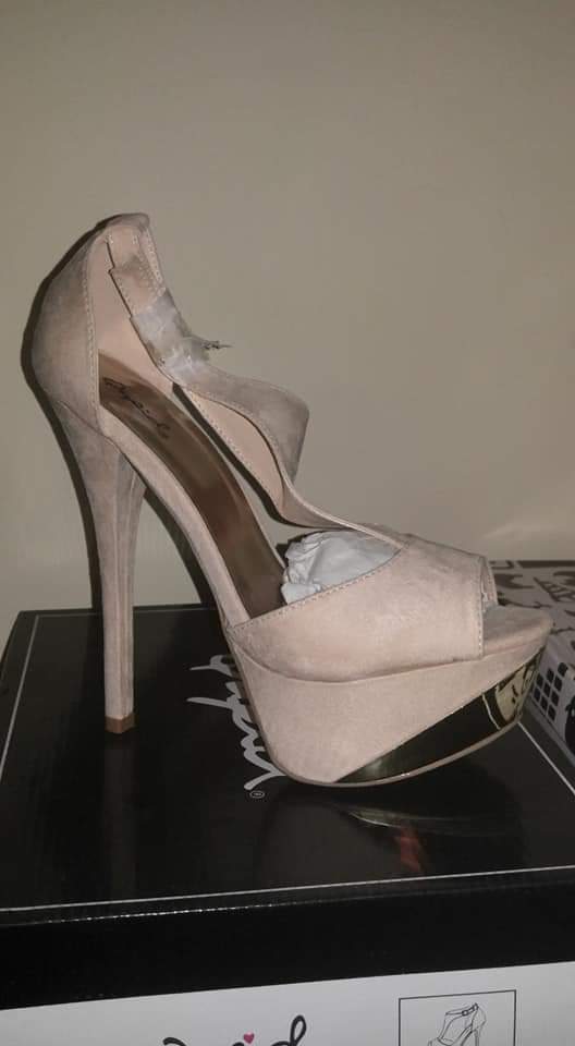 Qupid Countess Style Stiletto Women Ladies Suede Platform Heels