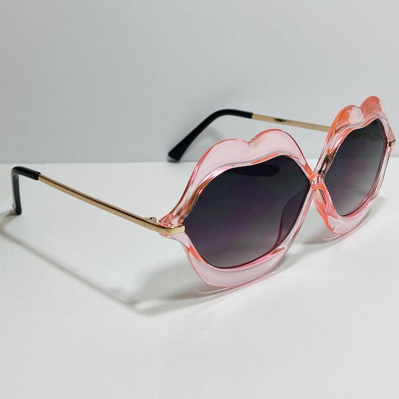 Women/Ladies/Teens Casual Lips HEB Brand Sunglasses